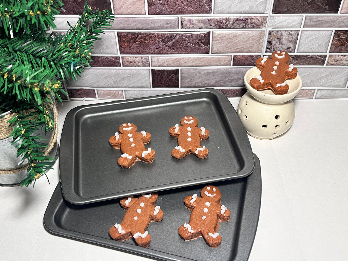 Gingerbread Men Wax Melts