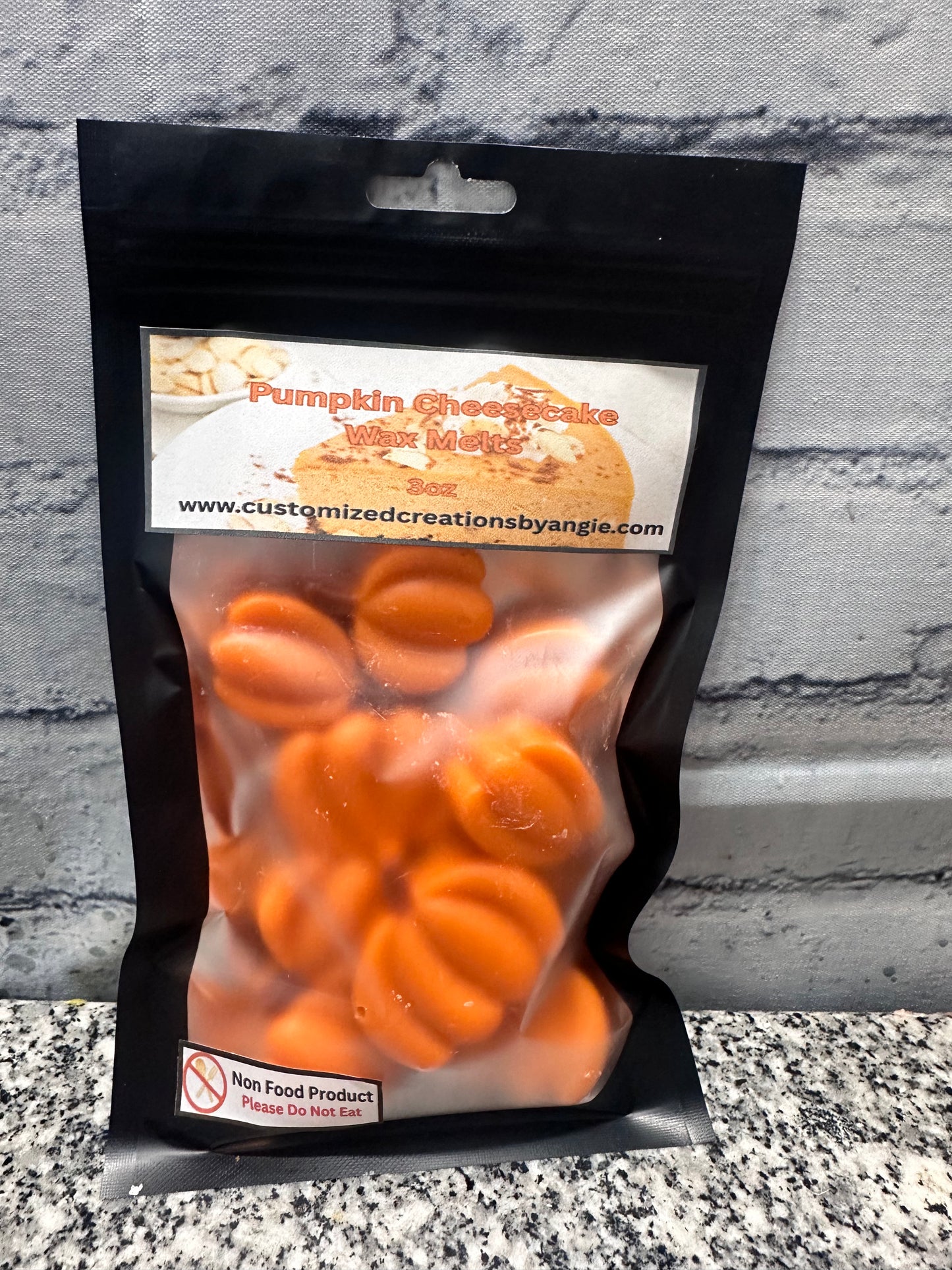 La cera de mordida de pastel de queso y calabaza se derrite