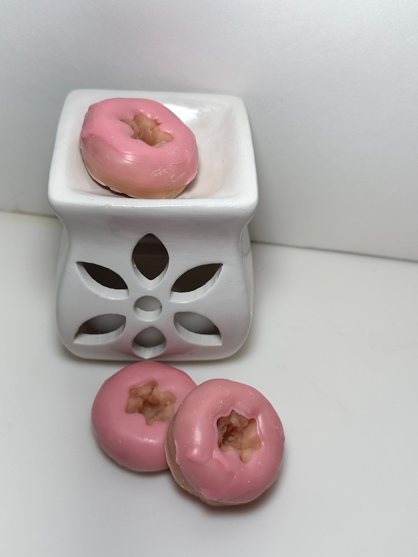 Strawberry Cheesecake Donut Wax Melts