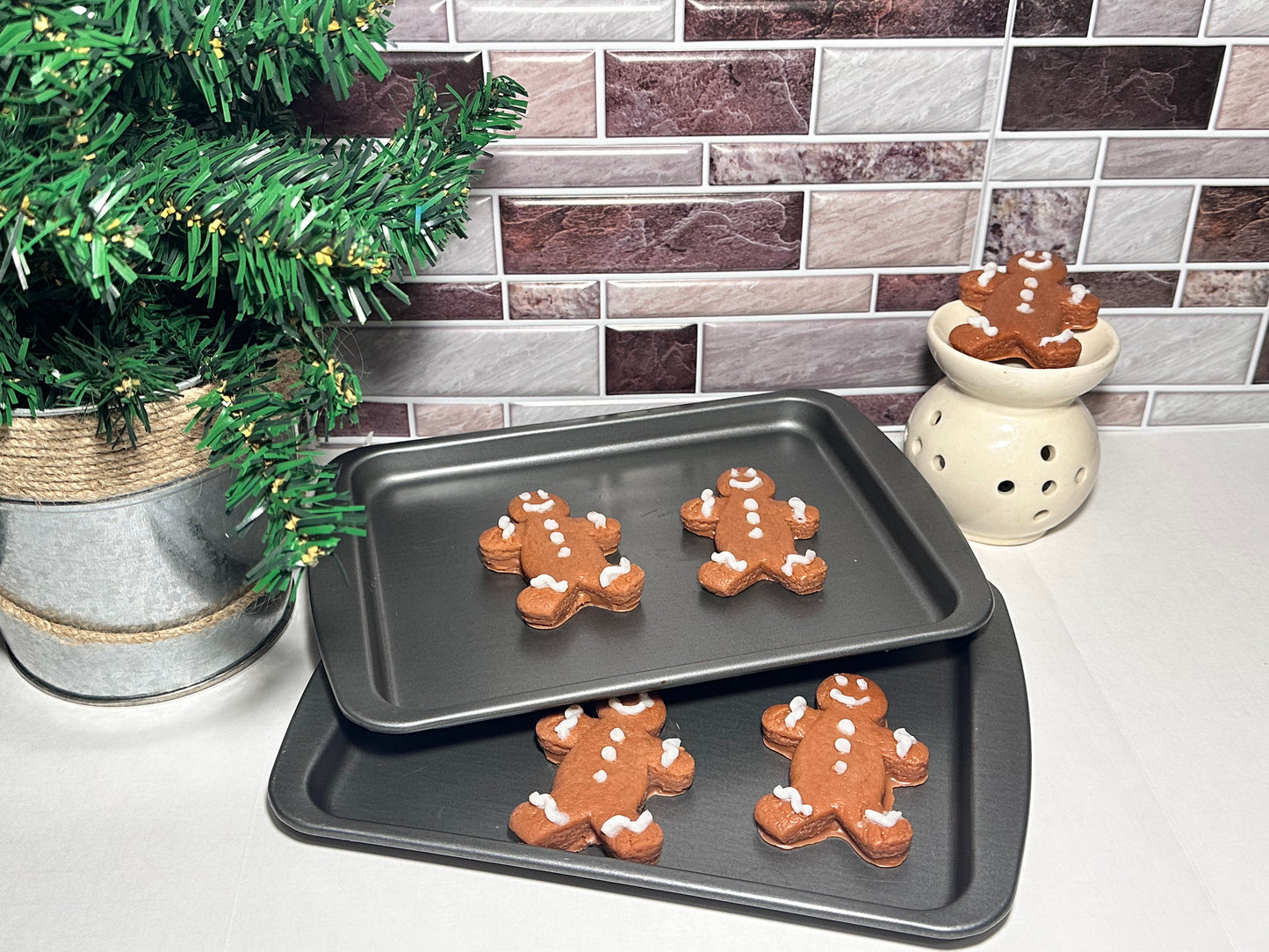 Gingerbread Men Wax Melts