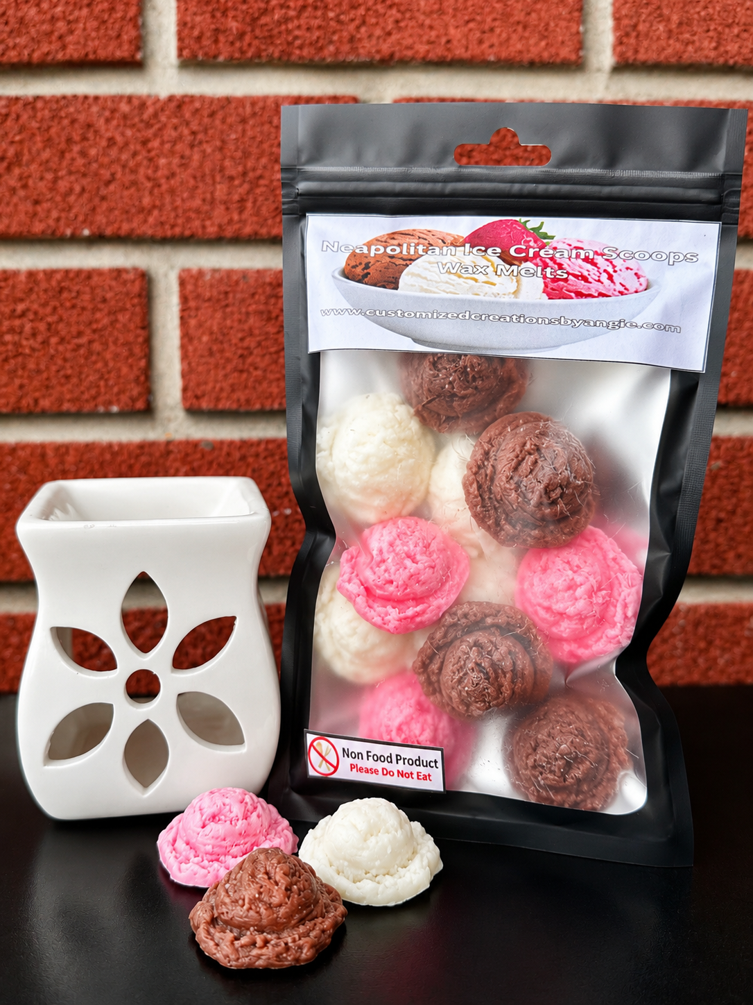 Neopolitan Ice Cream Scoops Wax Melts ￼