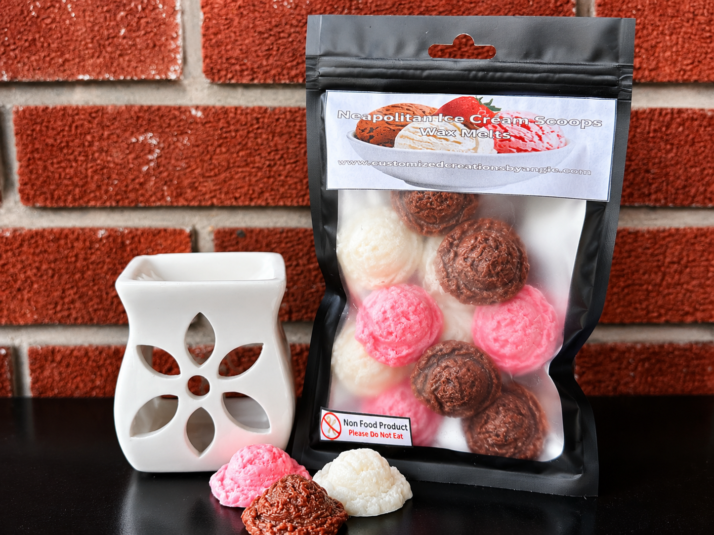 Neopolitan Ice Cream Scoops Wax Melts ￼